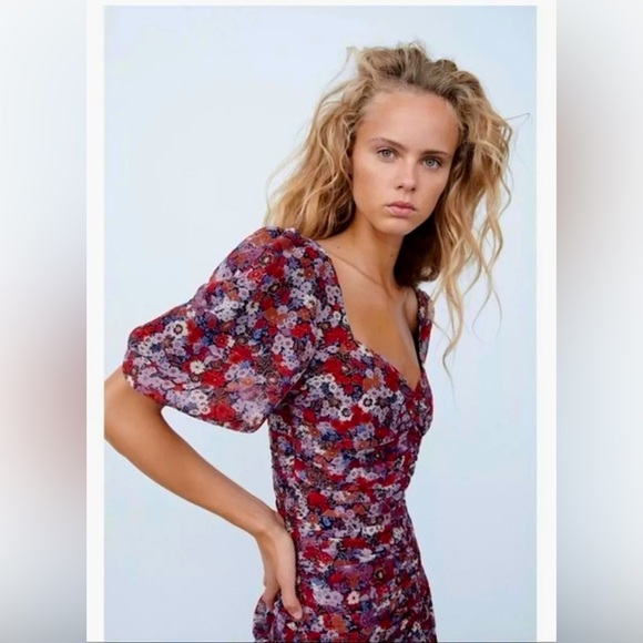 SOLD 💖NWOT Zara Mini Floral Dress Sz Small - Picture 7 of 7